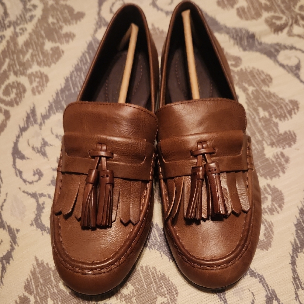 Born Brown Leather Tassel Loafers